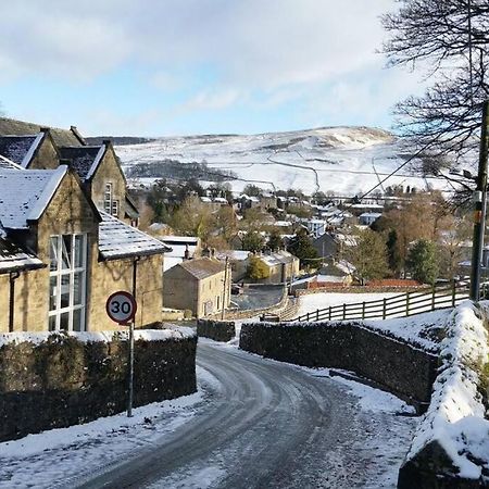 Charming, Wonderfully Cosy One Bedroom Apartment Giggleswick Exterior foto